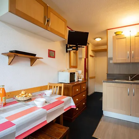 Lejlighed Sarvan 625 By Interhome *